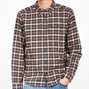 Patagonia Lightweight Fjord Flannel Shirt (Instinct: New Navy) size Medium (5)